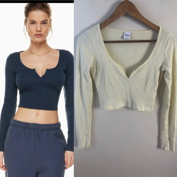 Aritzia TNA Wafflex Scoop Neck Notch Long Sleeve in Butter yellow XS cropped - Picture 1 of 10